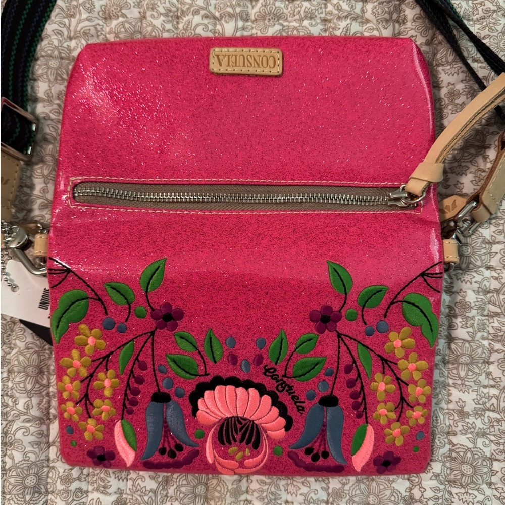 Consuela Uptown crossbody new with tags pink base with embroidered flowers - Picture 9 of 10